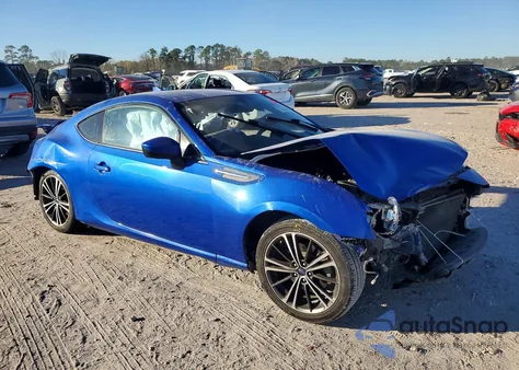 2015 Subaru Brz 2.0 Limited z USA, uszkodzony, nr VIN JF1ZCAC19F9601989